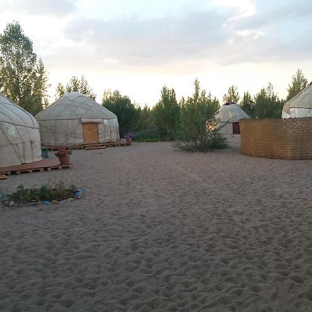 Hotel Yurt Camp Tosor Esterno foto