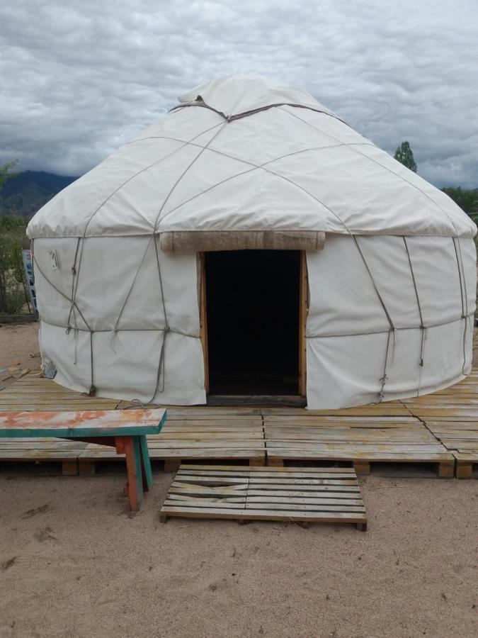 Hotel Yurt Camp Tosor Esterno foto